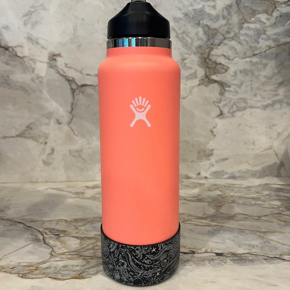 Hydroflask 40z water bottle - neon pink